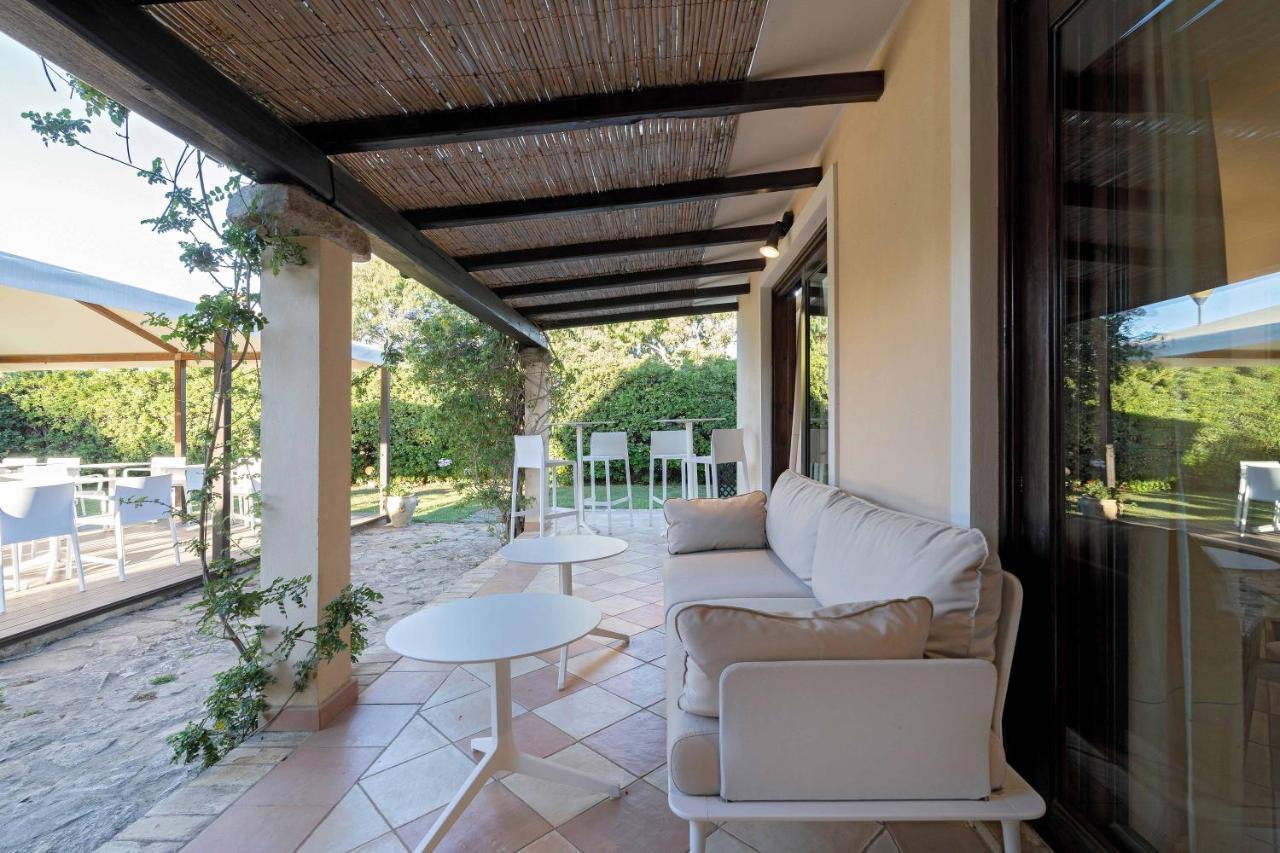 Porto Giunco Appart hôtel