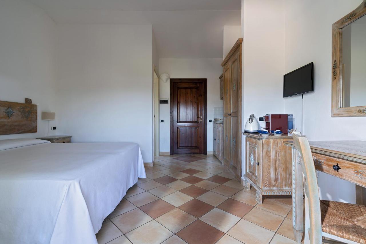 Appart hôtel Porto Giunco 2*