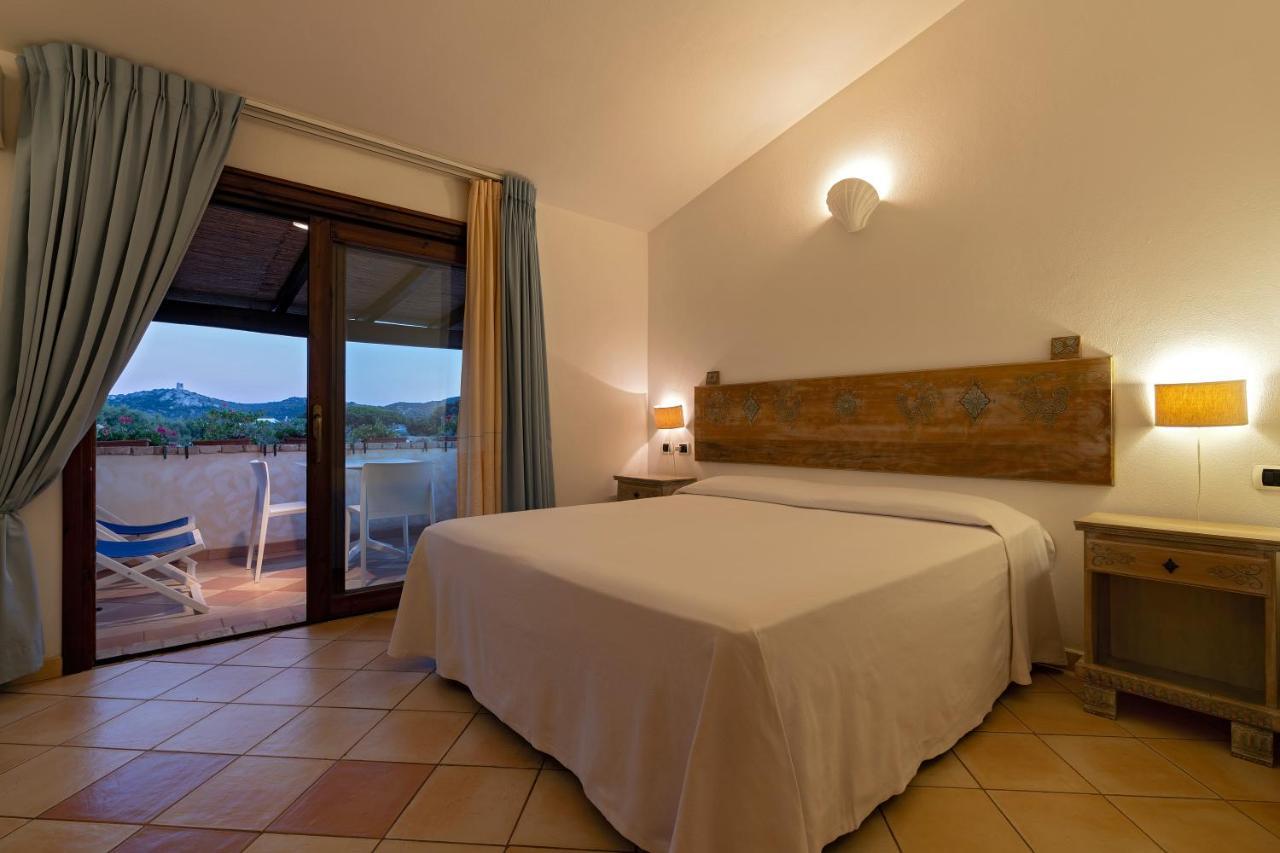 Porto Giunco 2*