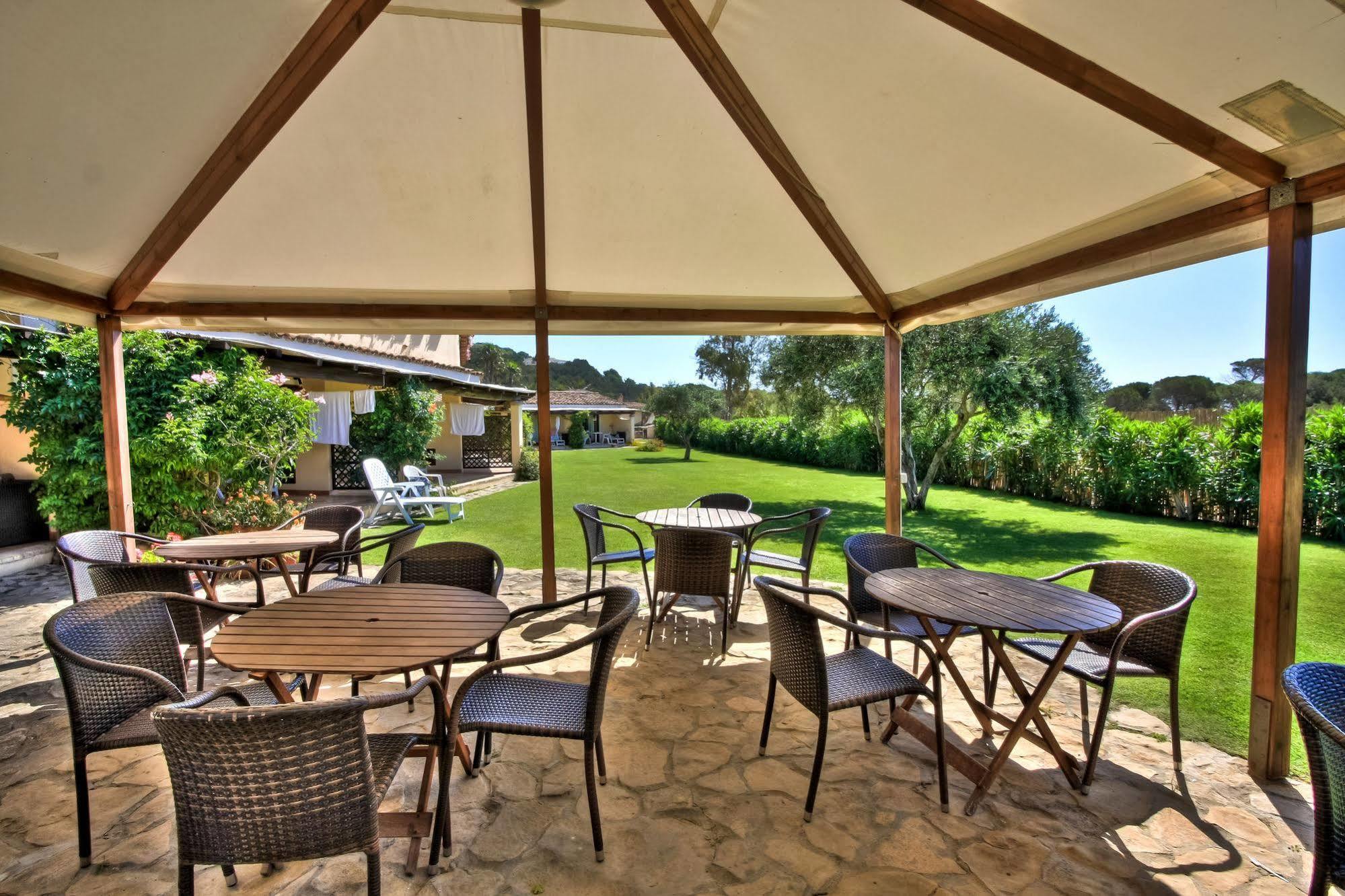 Aparthotel Porto Giunco